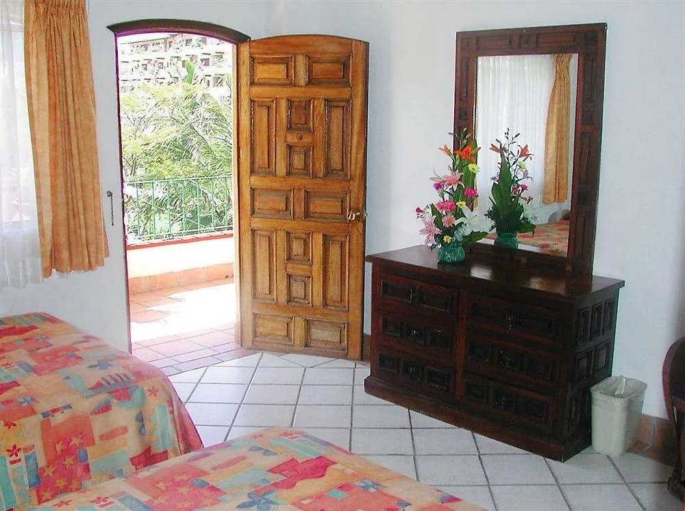 Hotel Eloisa Puerto Vallarta