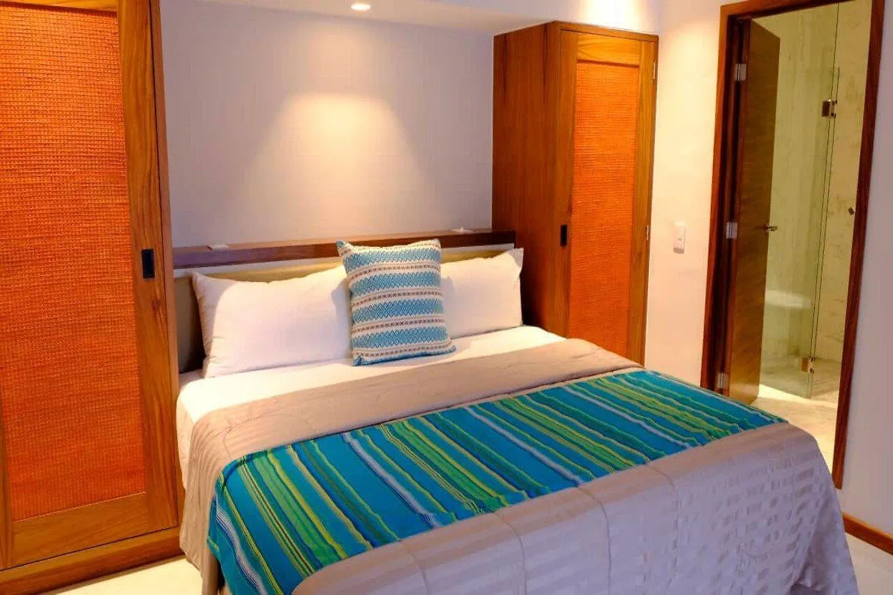 Hotel Eloisa Puerto Vallarta