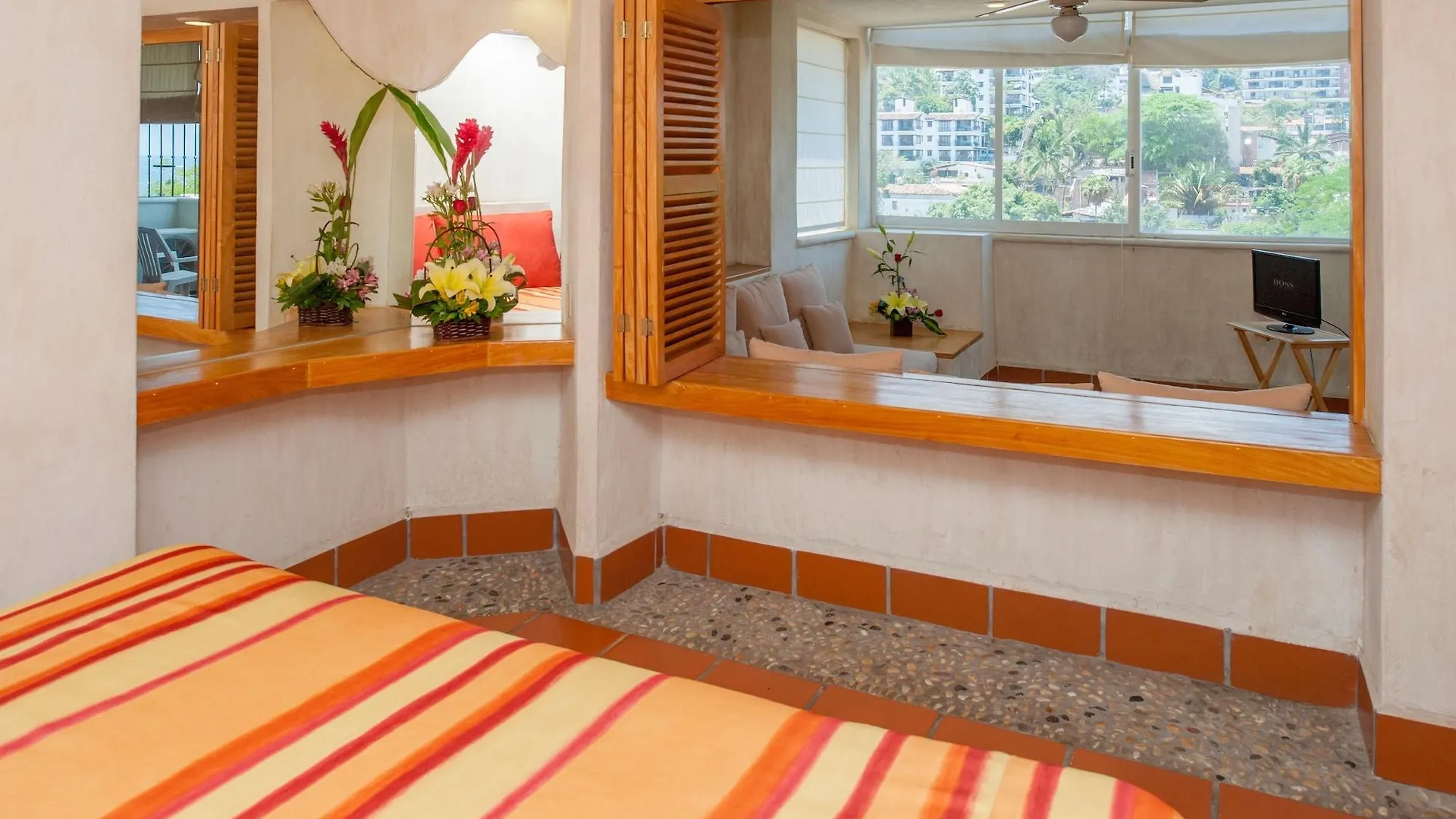 Hotel Eloisa Puerto Vallarta