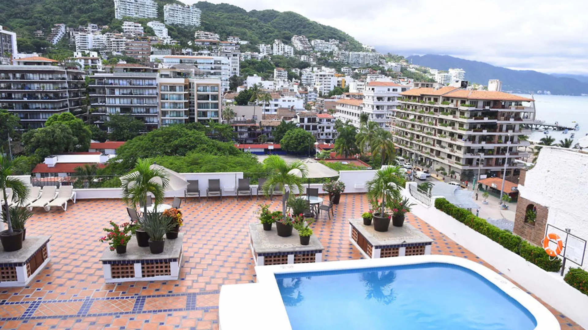 Hotel Eloisa Puerto Vallarta