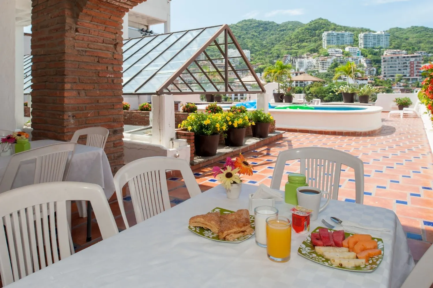 Hotel Eloisa Puerto Vallarta